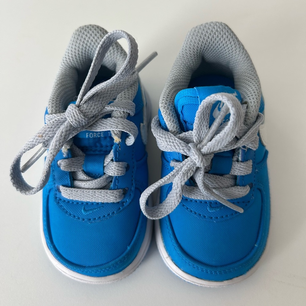 NWOB Nike Air Force One Toddler Infant Shoes 596730-400 Leather Blue Size 3 C